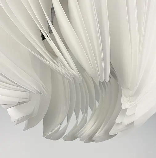 Витончений білий світильник з декоративними пелюстками Ø 40 см | Арт. AA235-400 | Line F - фото 2