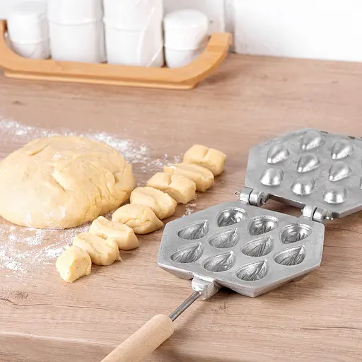 Орешница форма для выпечки лесных орешков с начинкой на 10 орехов, Ласунка 81841 - фото 1