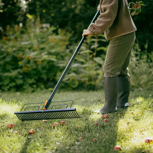 Граблі сталеві для очищення газонів Fiskars OneClick 57 см (1080680) - фото 3