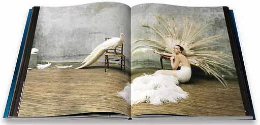 Tim Walker. Shoot for the Moon - фото 4