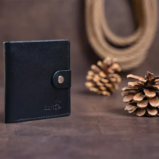 Чоловічий шкіряний гаманець Shvigel 10х8.5х1 см acs0015043 - фото 5