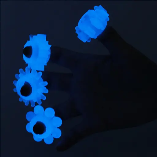 Набор эрекционных колец Lovetoy Lumino Play Penis Ring 4 шт. голубой - фото 14
