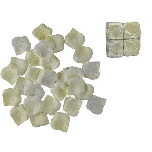 Лепестки роз - фото 1