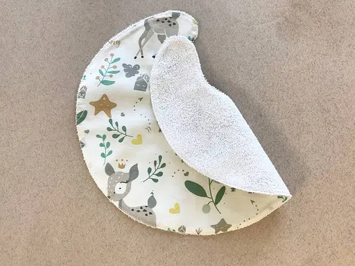 Непромокаемый слюнявчик Moontime "Лесная сказка" - фото 2