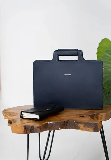 Шкіряна сумка для ноутбука і документів темно-синя Краст - фото 7