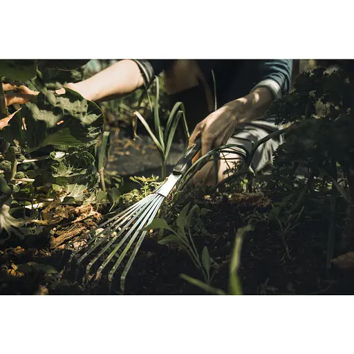 Грабли ручные Fiskars Xact 12 см (1027044) - фото 4