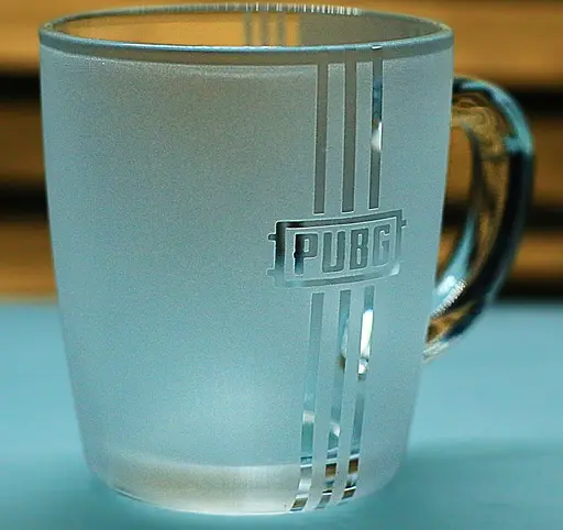 Скляна чашка 350 мл PUBG з гравіюванням подарунок для фаната PUBG ігровий кухоль ПАБГ - фото 4