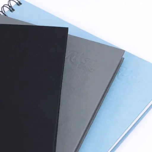 Блокнот для рисунку Rosa Studio на спіралі 20х20см 100г/м2 84л чорний - фото 5