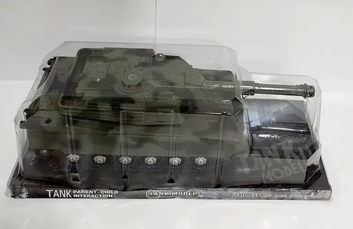 Танк 383-23 D/24D/24D1 Tank Model, свет, инерция, у слюді (6983903110455) Темно-зеленый - фото 1