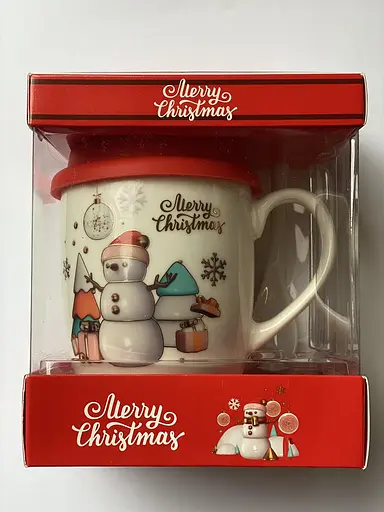 Новогодняя чашка Снеговик 380 мл с силиконовой крышкой и ложкой в коробке kru-nr12 Gee! - фото 1