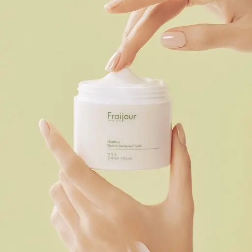 Увлажняющий крем для чуствительной кожи с экстрактом хауттюйни Heartleaf Blemish Moisture Cream Fraijour 100 мл - фото 3