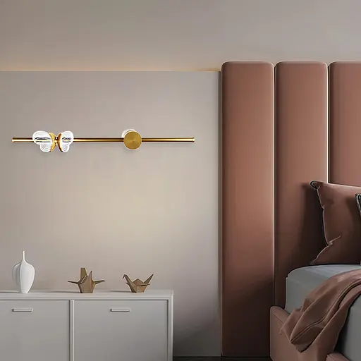 Бра у золотому корпусі з метеликом зліва Line F WC 18 GD L - фото 1