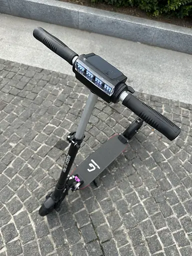 Электросамокат KUGOO S3 PRO JILONG 8.8Ah черный (сумка-чехол в подарок) - фото 5