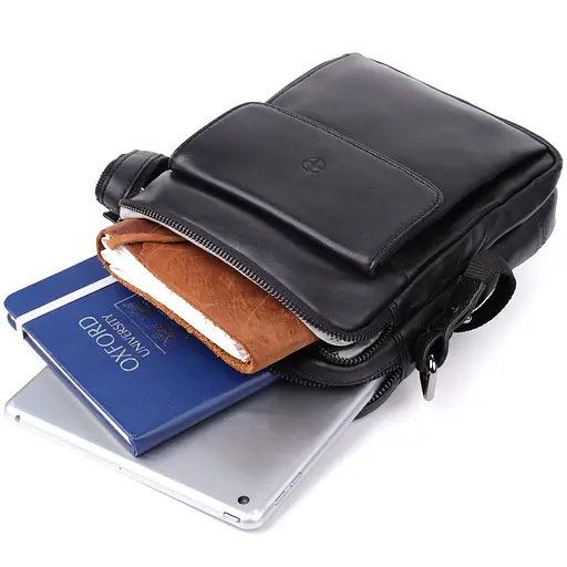 Стильна чоловіча сумка через плече із натуральної шкіри TONY PEROTTI 17,5х22х7 см sum0028957 - фото 10