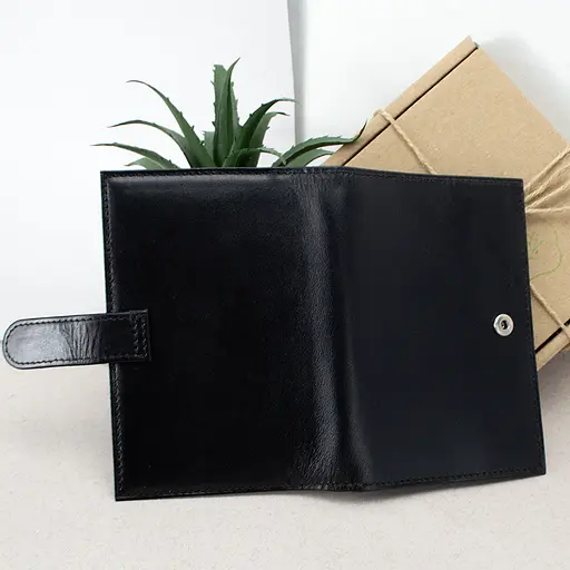 Обложка кожаная на документы 2 в 1: паспорт и права на кнопке черная - фото 3