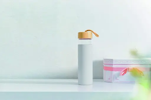 Бутылка стеклянная OldBro бамбуковая крышка с защитным силиконовым чехлом Blanco 590 мл - фото 5