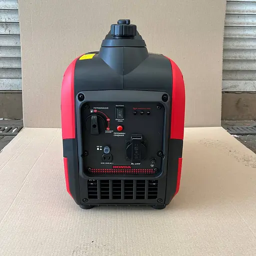 Инверторный бензиновый генератор Honda EU30i-W (2.8/3.2 кВт) с медной обмоткой - фото 2