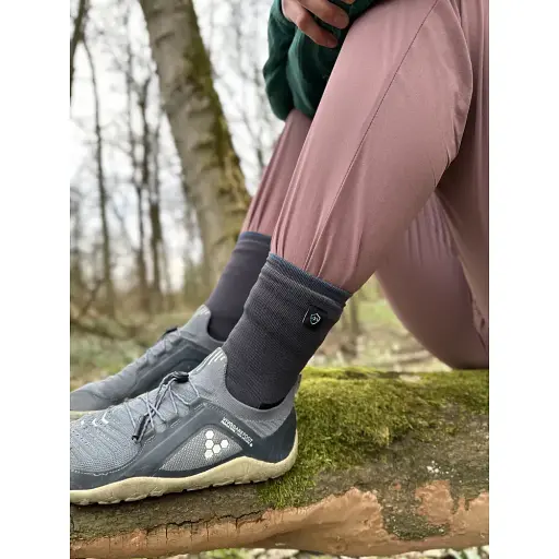 Шкарпетки DexShell Running Lite 2.0 Socks водонепроникні M 39-42 сірі - фото 2