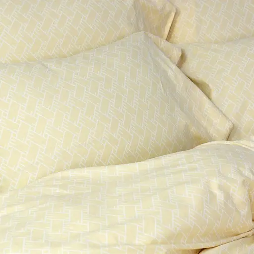 Простынь классическая 180х214 см сатин желтого цвета 328064 - фото 3