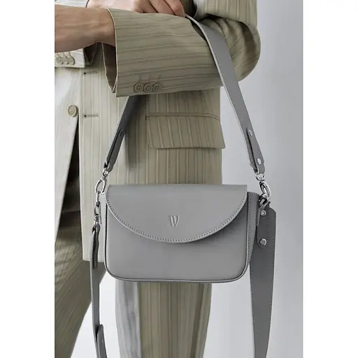 Женская кожаная сумка Molly серая - фото 1