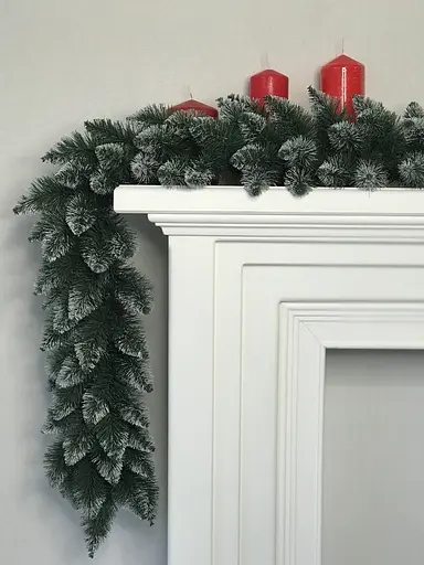 Гірлянда хвойна Hvoya Elegant з плівки зелена з білими кінчиками 16 м - фото 3