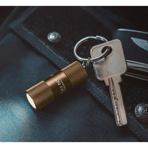 Фонарь-брелок Olight I1R 2 Tan - фото 9