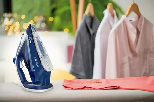 Tefal Праска Easygliss 2, 2700Вт, 270мл, паровий удар -240гр, постійна пара - 50гр, керам. підошва, синій - фото 4