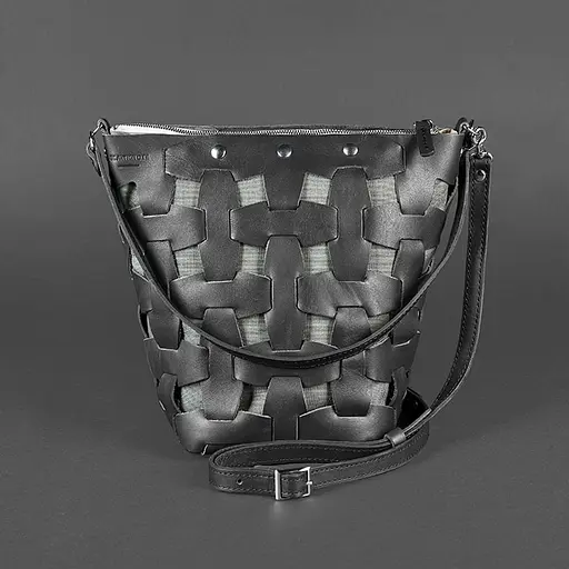 Шкіряна плетена жіноча сумка Пазл M чорна Krast - фото 8