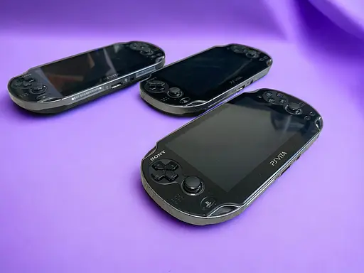 Портативная игровая приставка беспроводная Playstation Vita Fat 64 GB + 25 игр, карманная консоль - фото 2