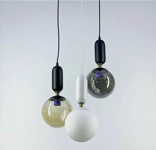 Підвісний світильник в чорному корпусі з об‘ємним плафоном | Арт. 12015/1 | Line F - фото 2