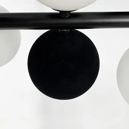 Удлиненная черная люстра HOLLY L с черно-белыми плафонами Line.F MJ 191-1050 BK+WT+BK - фото 3