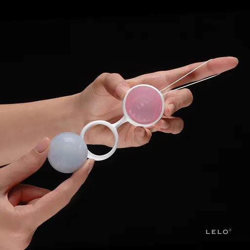 Набір вагінальних кульок Lelo Beads, діаметр 3,5 см, змінне навантаження, 2 х 28 г і 2 х 37 г - фото 7