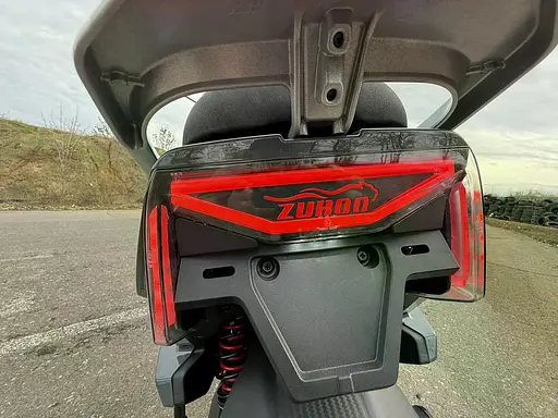 Електроскутер Двомісний Crosser V5 (2500W, 72V/35Ah) Графіт - фото 8