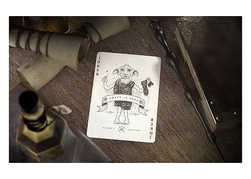 Карты игральные United States Playing Card Company Theory11 Harry Potter Gryffindor (red) (PC_T11HPG) - фото 5