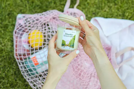 Благодійна свічка Kharkiv lovers club, 250 мл, 30 год Мініатюри (130мл) Соєвий віск 30 годин - фото 1