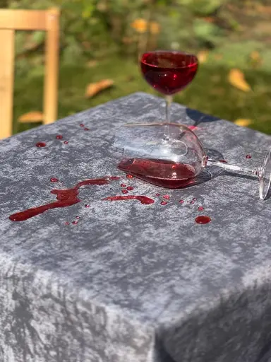 Водовідштовхувальна скатертина Мармур графіт 150х150 см - фото 7