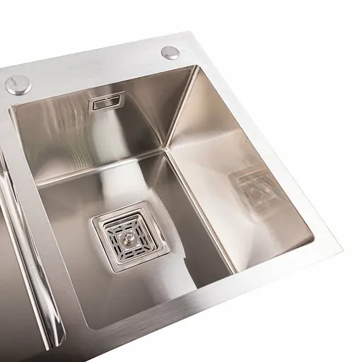 Кухонная мойка Platinum Handmade HDB 780x430x230 на две чаши (квадратный сифон, 3.0/1.0), Нержавеющая сталь - фото 3