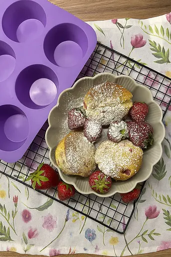 Форма силиконовая на планшете для выпечки кексов и маффинов на 9 ячеек 24.5х24.5х3.5 см, Profsil Розовый 87153 - фото 3