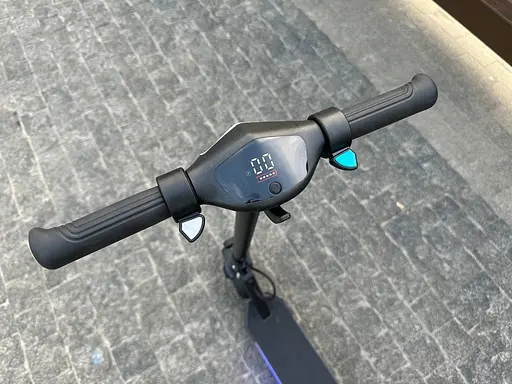 Дитячий Електросамокат GIANT ES2 LED Max Blue - фото 5