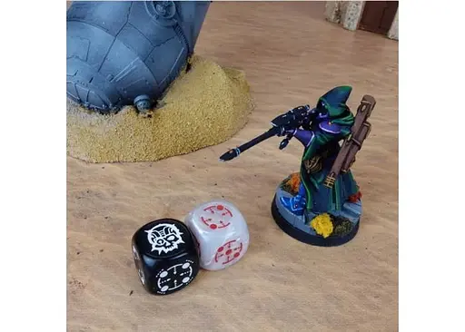 Набор кубиков Crosshairs Compact D6: Black&Pearl (20 шт.) (STCA05) - фото 3