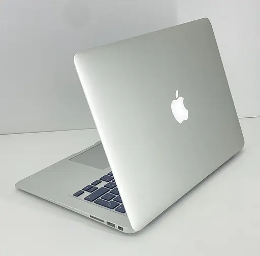Ноутбук Apple MacBook Air 7,2 A1466 (C1MQ458ZG944) (i7-5650U/8/250SSD) - Class B - фото 5