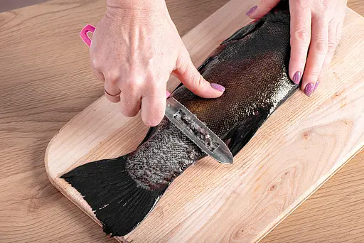 Ніж 2в1 економка овочечистка рибочистка велика з пластмасовою ручкою для очищення овочів і фруктів 20.5 см, Kitchette Рожевий 86612 - фото 8