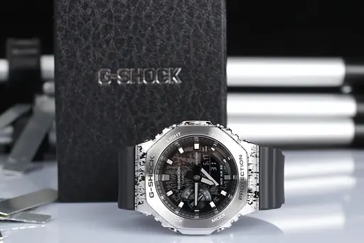 Часы Casio G-Shock GM-2100GC-1A - фото 4