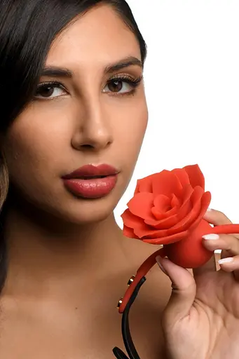 Кляп Master Series Blossom Silicone Rose Gag - Red - фото 8