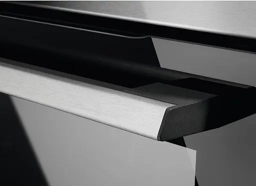 Духовка электрическая Electrolux EOE8P31X - фото 4