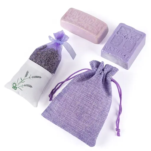 Подарунковий набір "Лаванда": Мило + саше + бомбочка для ванни — романтичний подарунок для дівчини, дружини або мами на день народження (1042-02)