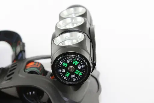 Налобный фонарь Police BL-2155-T6+2XPE 158000W + ЗУ220/12В + 2х18650 + 3 режима - фото 2