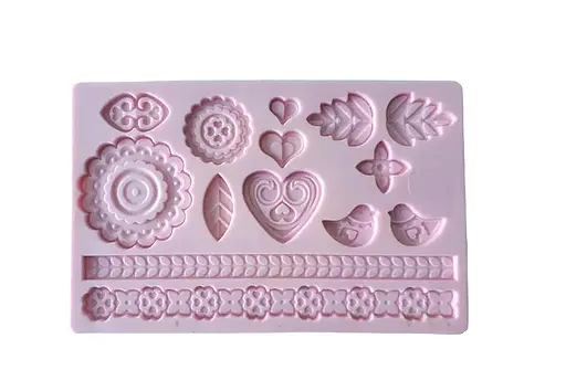Молд силіконовий кондитерський для мастики та шоколаду «Серця, квіти, листя» 19x12 см Рожевий 88336 - фото 1