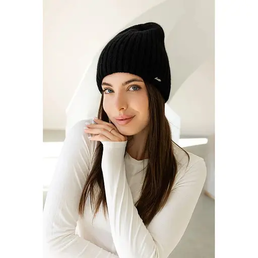 Женская зимняя шапка Ангора Молодежь из ангоры 80% с двойной вязкой Черный - фото 1