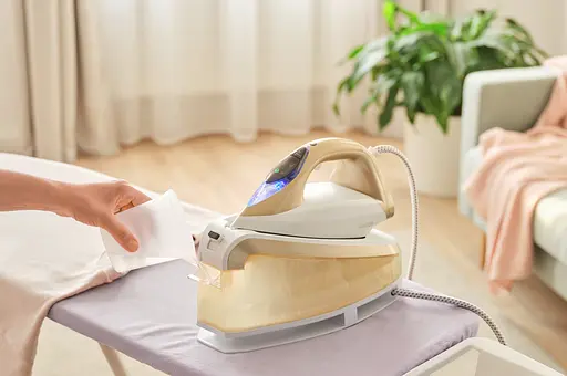 Sencor Праска-парогенератор, 2400Вт, 1500мл, паровий удар -395гр, постійна пара - 130гр, Anti-calc, керам. підошва, біло-золотий - фото 4